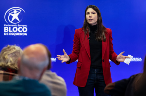 Mariana Mortágua num almoço-comício das jornadas parlamentares do Bloco em Coimbra.