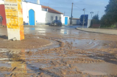 Rio de Lama em Ervidel. Fotografia via Correio Alentejano