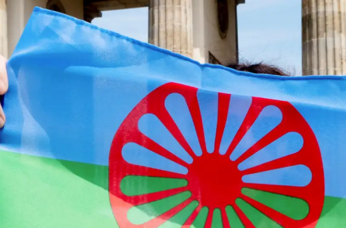 Bandeira Romani