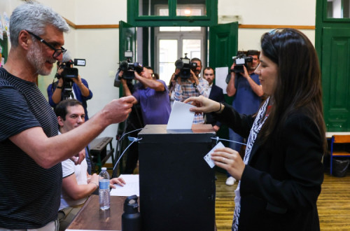 Mariana Mortágua a votar este domingo
