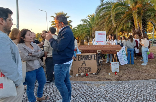 Vigília TSDT junto ao Hospital Amadora/Sintra