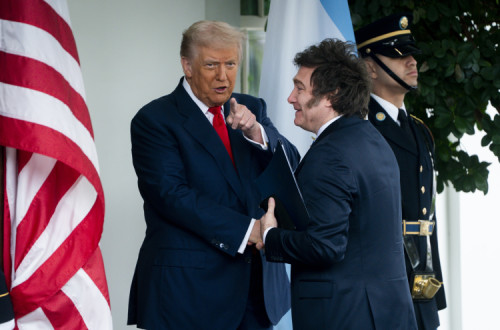 Trump com Milei.