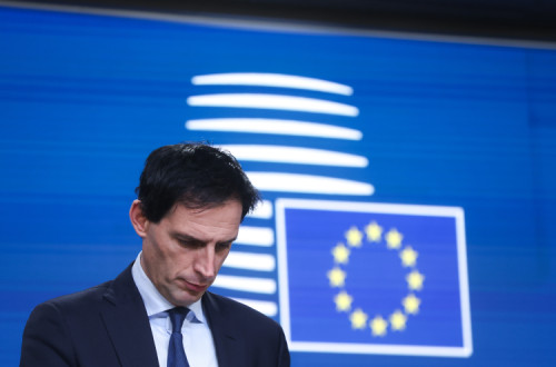 Wopke Hoekstra, comissário europeu para o clima na conferência de imprensa que se seguiu ao acordo.