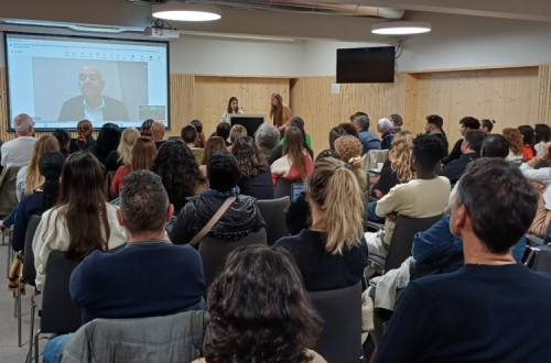 Sala cheia no ISCTE para o lançamento do OPal