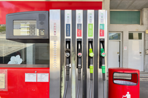  posto de combustíveis