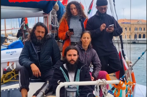 Ativistas detidos no barco com dois médicos portugueses