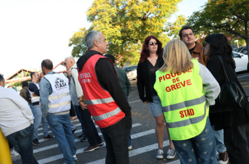 Piquete de greve na Autoeuropa