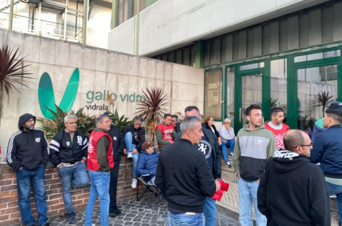 Piquete de greve na Vidrala, Marinha Grande