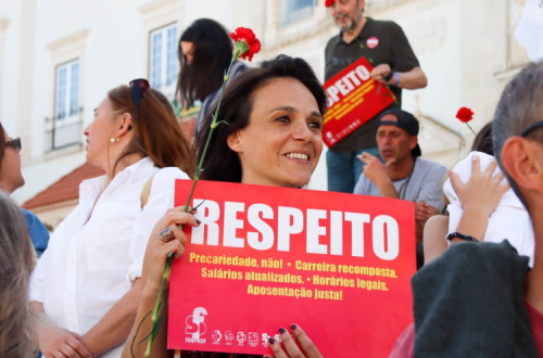 Professores em luta em Santarém. Foto da Fenprof.