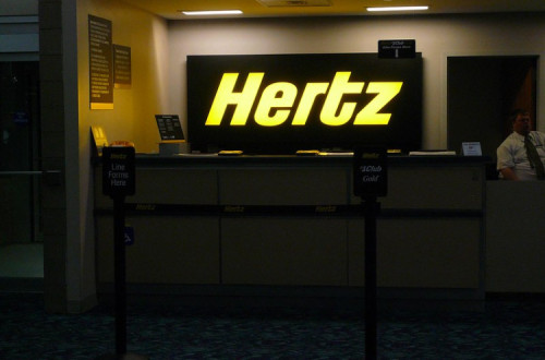 Balcão da Hertz. Foto de Michael Gray/Flickr.