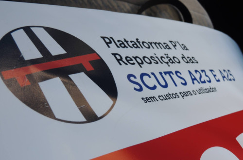 Marcha Lenta pela abolição das portagens