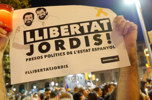 "Liberdade para os Jordis"
