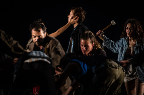 Cena de A Morte de Danton, em cena no TNSJ até 29 de setembro de 2019. Foto: tnsj.pt.
