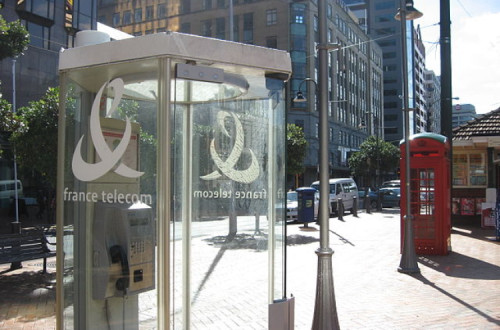Cabine telefónica da France Télécom em Wellington, Nova Zelândia. 2008.