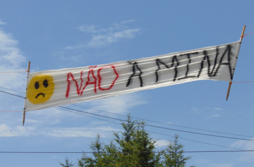 Faixa "Não à Mina"