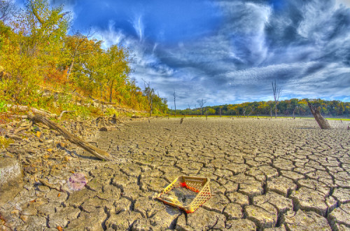 terreno em situação de seca