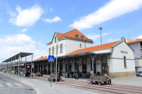 Estação de caminho de ferro de Bragança – Foto de M.Peinado/flickr