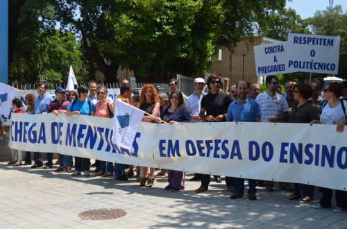 Docentes do Ensino Superior em manifestação. Foto: SNESup/Facebook.