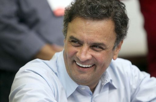 Aécio Neves: também era parte do esquema? Foto By PSDB MG (Flickr) [CC BY 2.0 (http://creativecommons.org/licenses/by/2.0)], via Wikimedia Commons