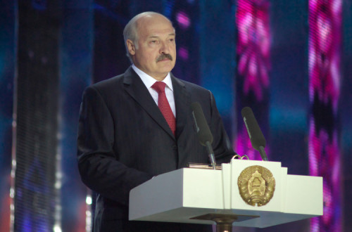 O presidente da Bielorrússia, Alexander Lukashenko. Foto de Serge Serebro/wikimedia commons.
