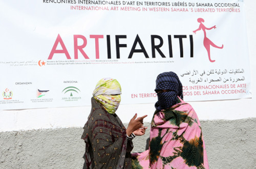 Imagem de ARTifariti 2020 (Encontros de Arte e Direitos Humanos do Sahara Ocidental) – publicada em www.pressenza.com