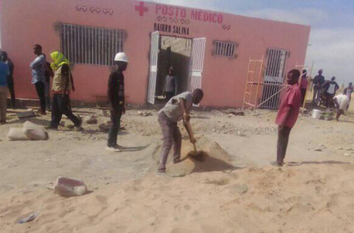  Posto médico no Bairro Salinas, “construído pelo povo” e destruído por ordem da Administração Municipal – Foto do facebook