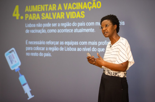 Beatriz Gomes Dias apresentou dez medidas para combater a pandemia, 26 de junho de 2021 – Foto de José Sena Goulão/Lusa