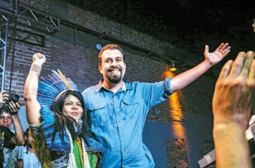A candidatura de Guilherme Boulos, como candidato a presidente, e Sonia Guajajara, a mais importante liderança indígena do país, como candidata a vice – pode desempenhar um papel fundamental nestas eleições, olhando para o futuro