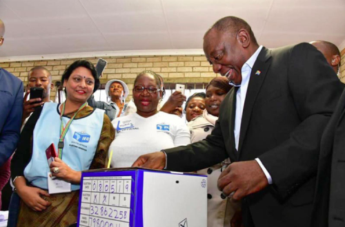 Cyril Ramaphosa vota nas eleições desta quarta-feira. Foto ANC/Facebook