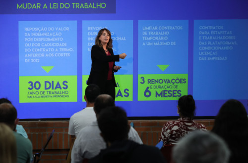 Catarina Martins na sessão realizada em Aveiro - Foto de Paulo Novais/Lusa