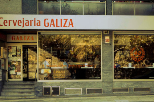 Trabalahdores da Cervejaria Galiza preparam-se para reabrir o restaurante a 19 de maio - Foto da CGTP