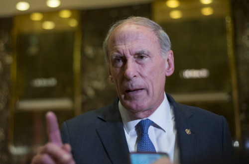Senador Dan Coats na Trump Tower