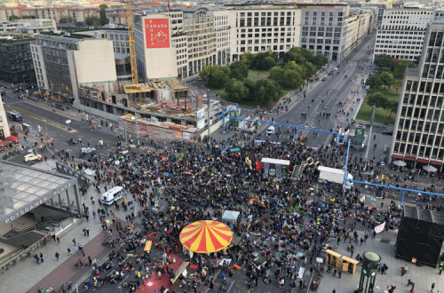 Protesto climático na Potsdamer Platz, em Berlim. Outubro de 2019.