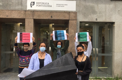 Ambientalistas foram esta quinta-feira ao Ministério das Infraestruturas e Habitação entregar as suas reivindicações.