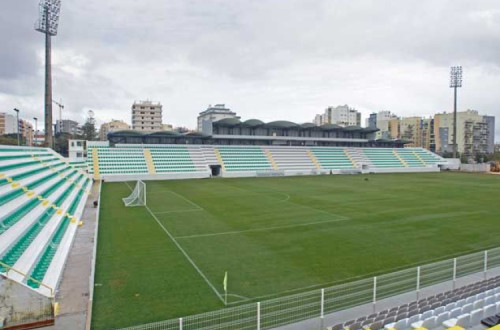 Estádio de Portimão. Foto de JR1998/Wikimedia Commons.