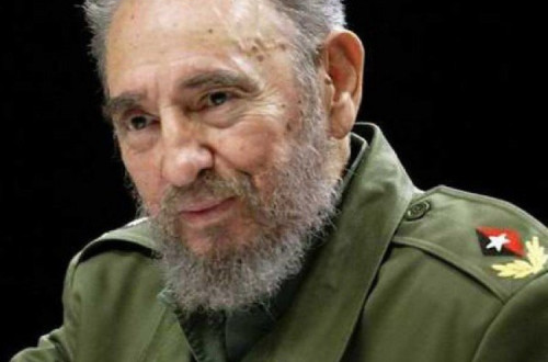 Fidel Castro morreu esta madrugada aos 90 anos