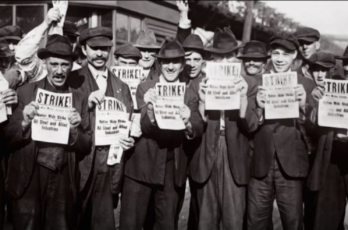 Trabalhadores de Seattle em greve em 1919.
