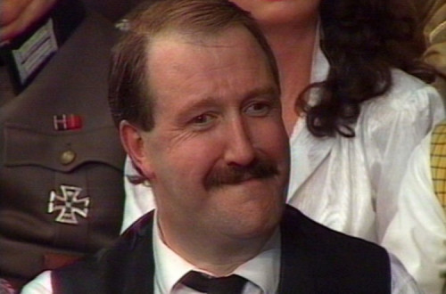 Gordon Kaye faleceu esta segunda-feira aos 75 anos. Foto Big Red Book