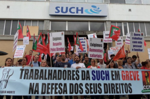 Trabalhadores do SUCH. Foto da CGTP.