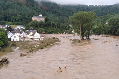 Enchente do Ahr em Altenahr. Foto de Martin Seifert/wikimedia commons.