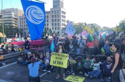 Ação de desobediência civil climática em Madrid. Outubro de 2019.