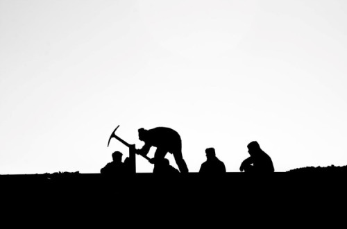 Trabalho. Javad Esmaeili/Unsplash.