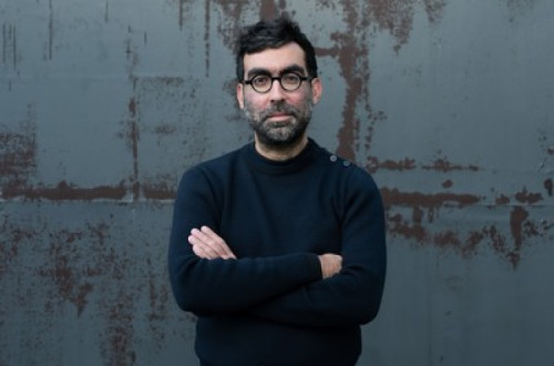 Mickaël Correia. Foto das edições La Découvert.