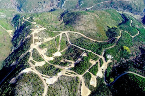 Mina do Barroso. Imagem de um vídeo da ALGARVE SURF AND MARINE ACTIVITIES ASSOCIATION.