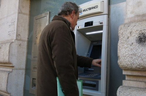 Caixa Multibanco. Foto de Paulete Matos.