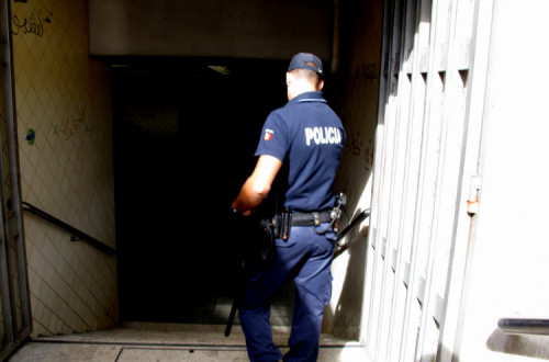 Polícia. Foto de Paulete Matos.