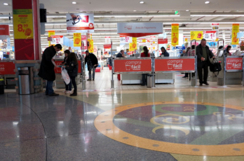 Hipermercado. Foto de Paulete Matos.