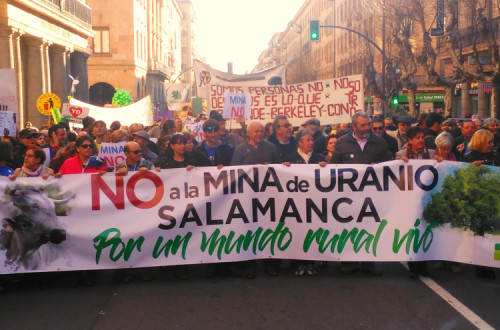 Manifestação deste sábado, em Salamanca, juntou cerca de 3 mil pessoas, do Estado espanhol e também de Portugal.Foto de Romão Ramos.