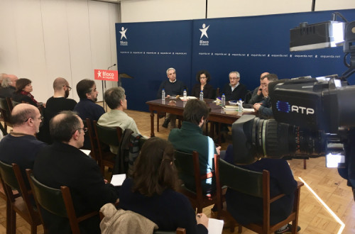 No momento em que se aproxima a revisão quadrienal do Contrato de Concessão do serviço público de rádio e televisão, o Bloco de Esquerda organizou a Jornada “Refundar a RTP com uma política de serviço público”, na Casa da Imprensa, em Lisboa.