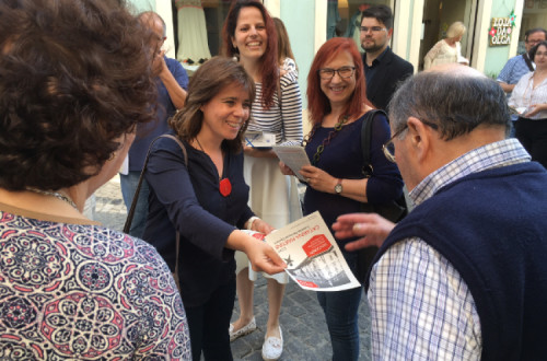 Catarina Martins esteve na apresentação da candidatura bloquista a Santarém - Foto esquerda.net